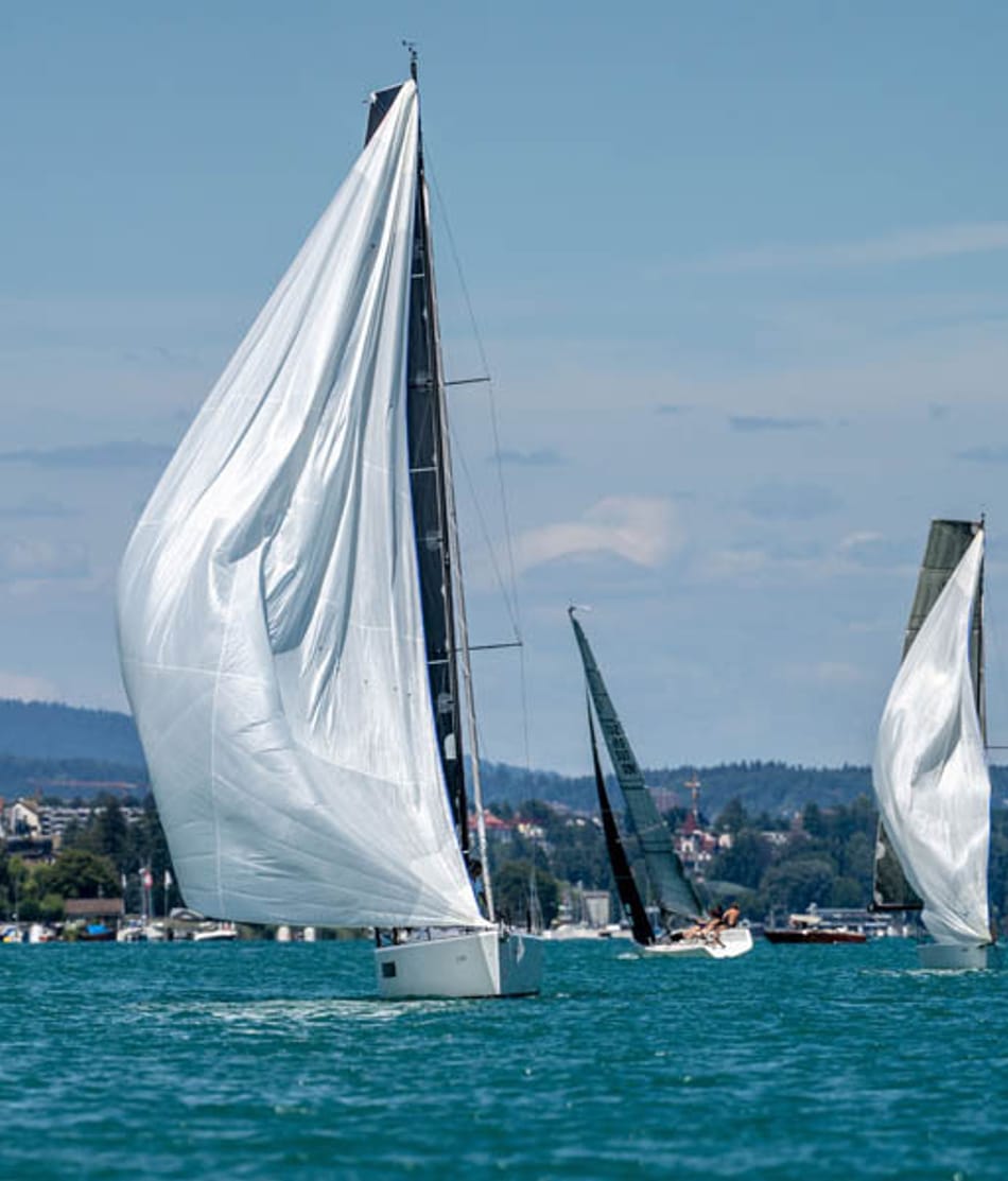 Esseboats aller Klassen kommen zusammen. Neues Esseboats Regattaformat erfolgreich gestartet.