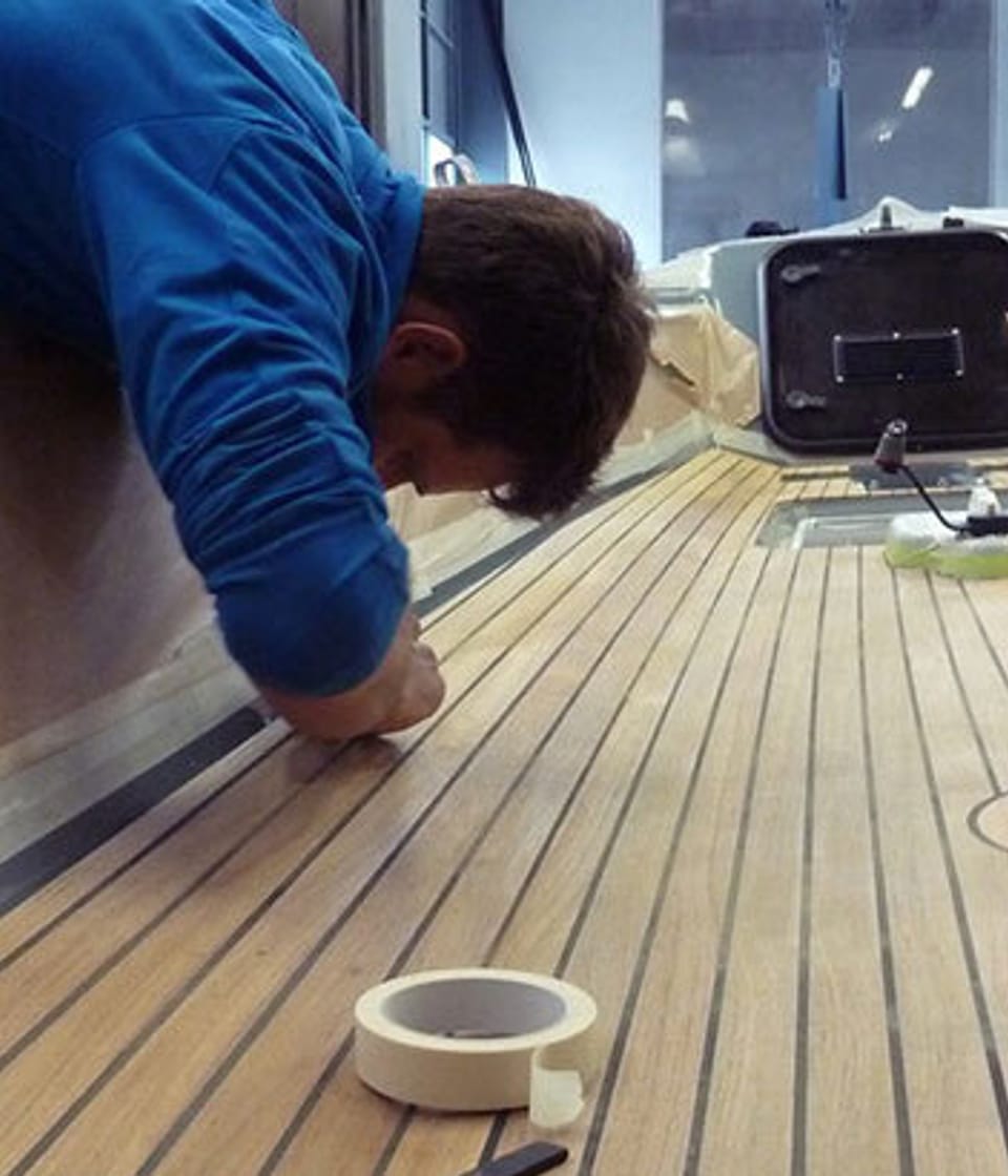 So wird ein esseboats segelboot gebaut teakdeck