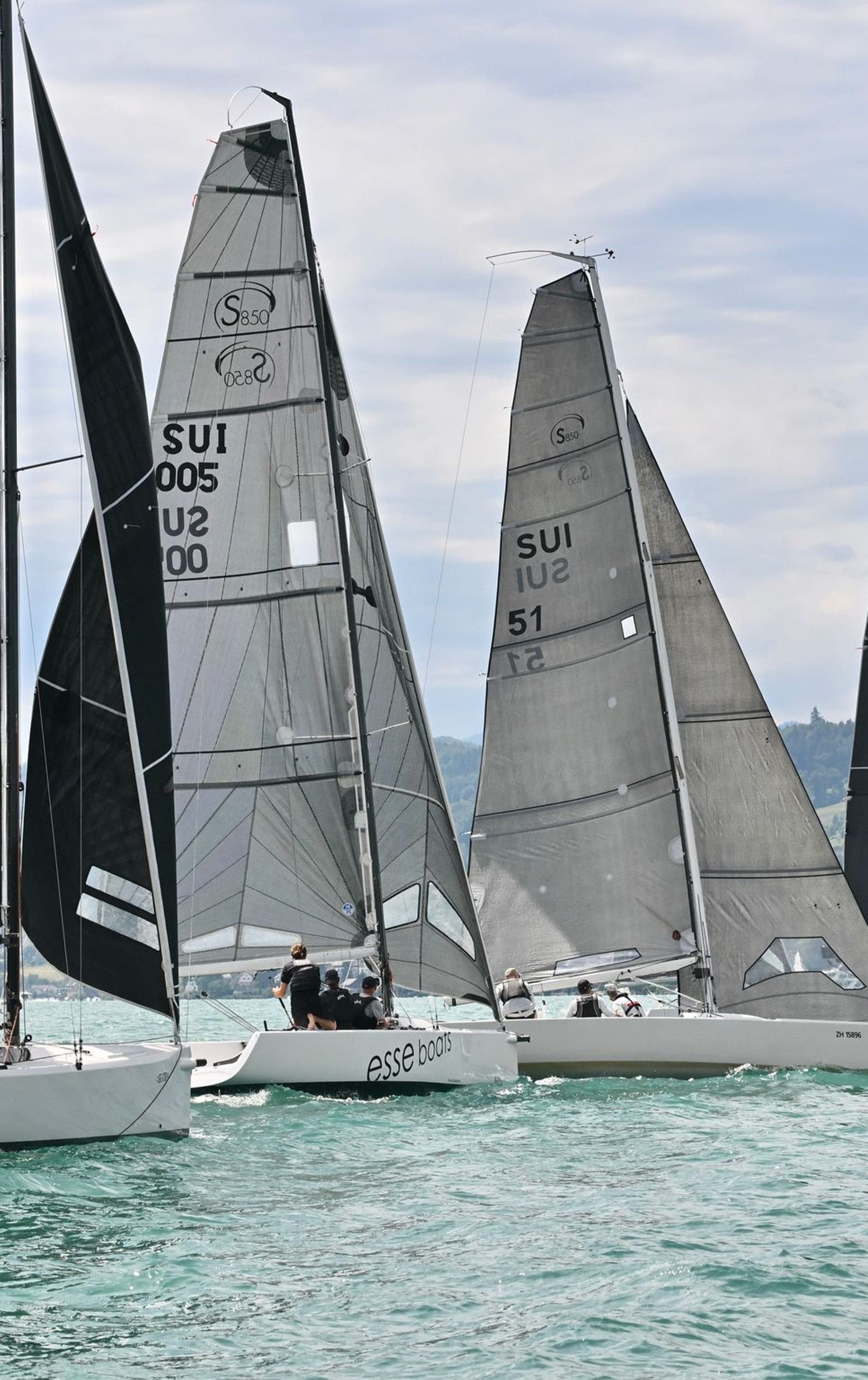 3 E431 D04 9 AE8 41 B9 8086 441526 E2 E51 B