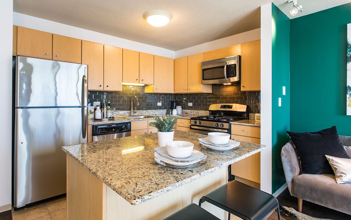 The Art of Cozy Cooking at Aqua