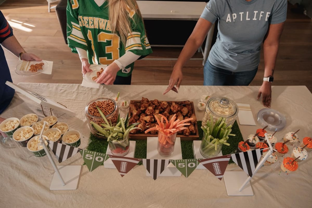 Game Day Tailgate Supplies
Checklist