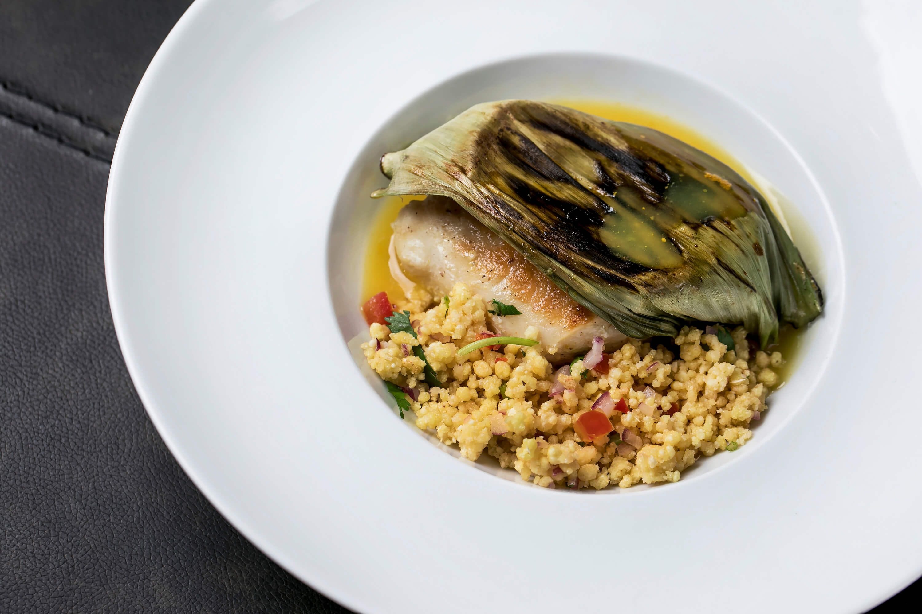 Peixe na folha de Bananeira em casa