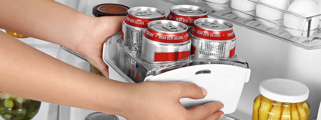 Como limpar geladeira? O guia para limpar seu refrigerador