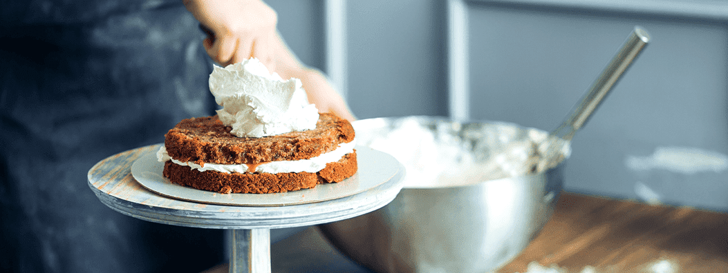 Como fazer bolos decorados: tudo o que você precisa saber