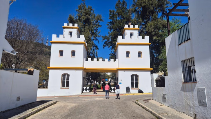 Academia Pradoventura