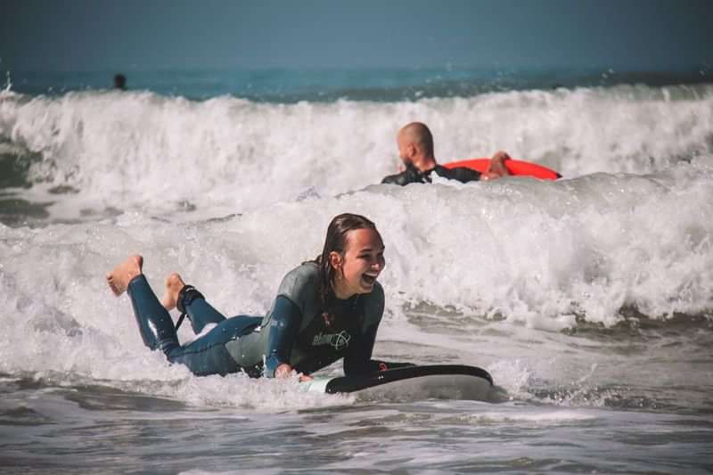 Surfing lessons abroad: enjoying the waves while learning a language.
