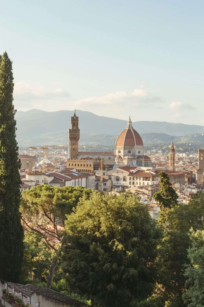 Explore Florence and improve your Italian in beautiful surroundings.