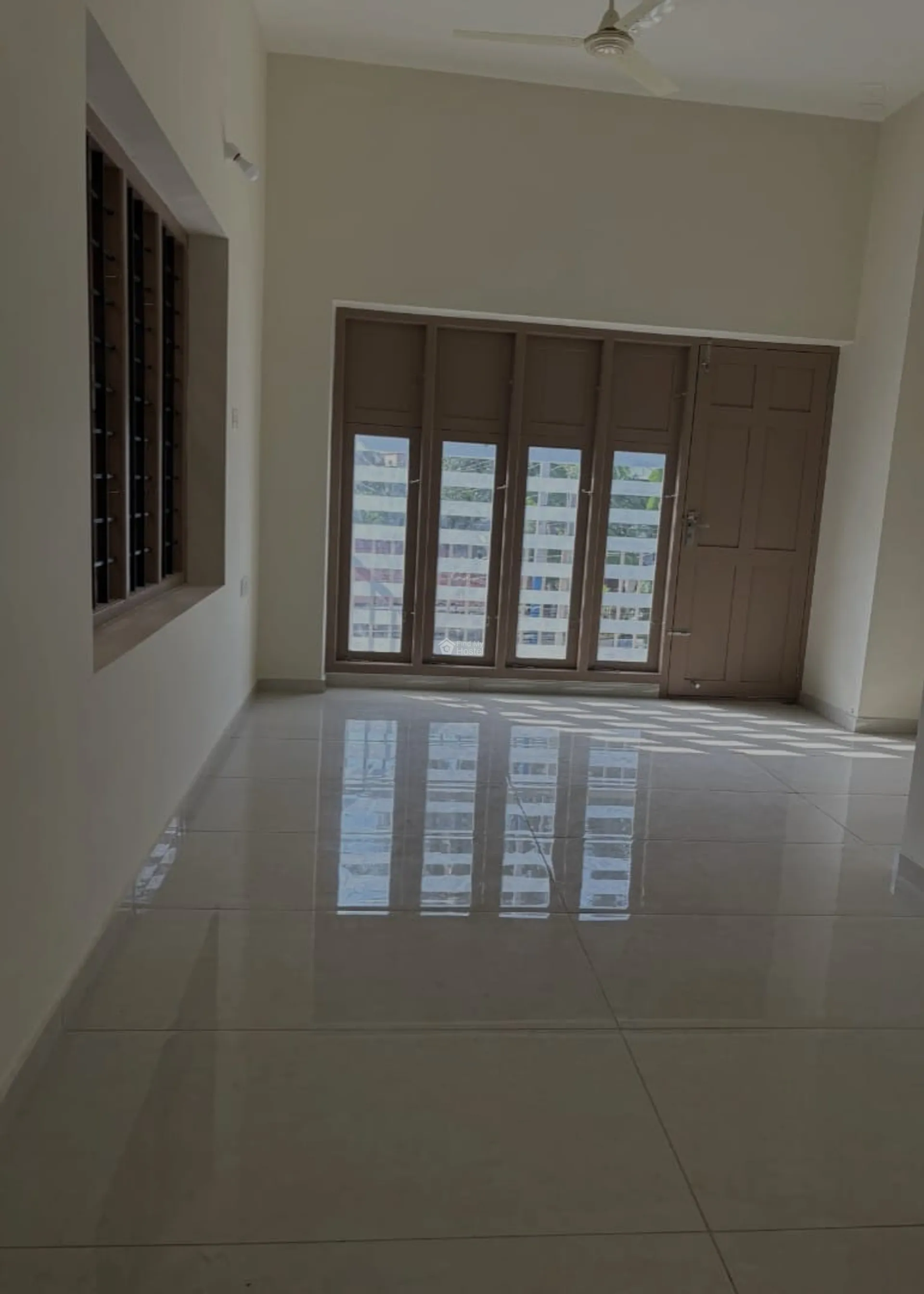 New Garden Ladies Hostel in Vyttila, Ernakulam — photo 4