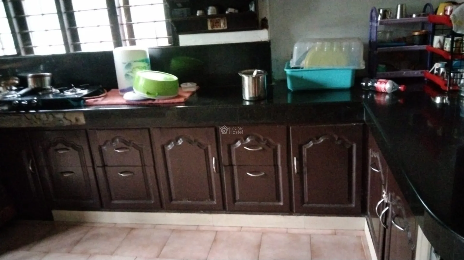 SR LADIES HOSTEL in Vyttila, Ernakulam — photo 2
