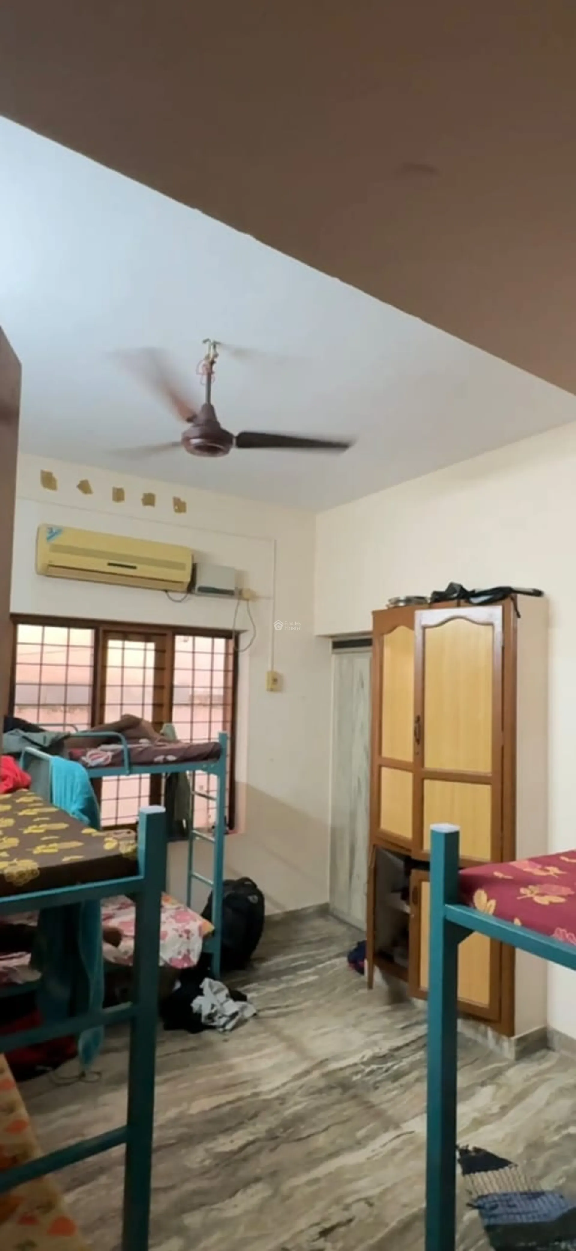 Majestic Gents Hostel 4 in Vyttila, Ernakulam — photo 3