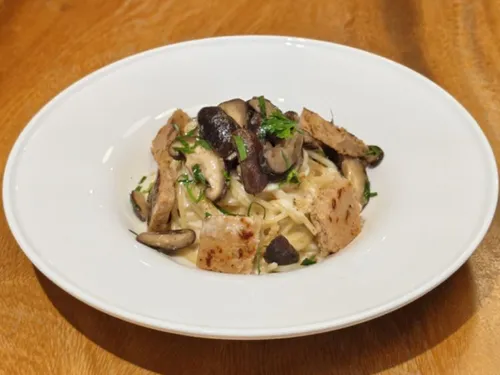 Vegan Sausage, Mushroom and Vegan Cream Sauce Pasta