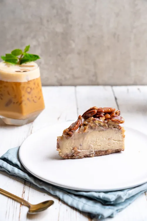 Caramel Pecan Chezecake (GF)