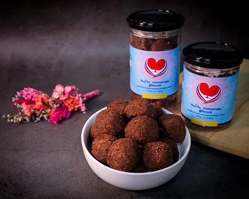 Chocolate Macadamia Cookie Balls