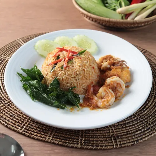 ข้าวผัดโป๊ะแตก