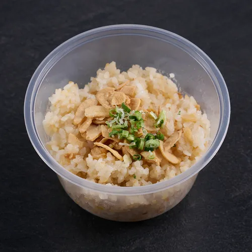 ข้าวกระเทียม