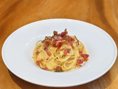 Carbonara Sauce Pasta with Pork Pasta