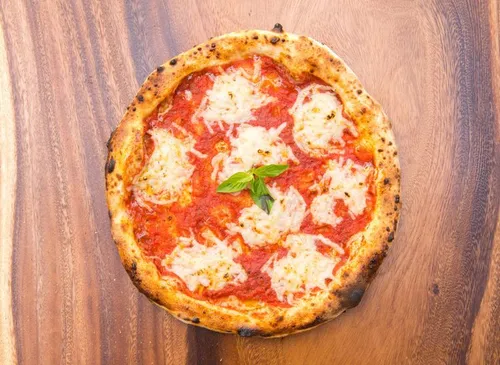 Vegan Margherita Pizza