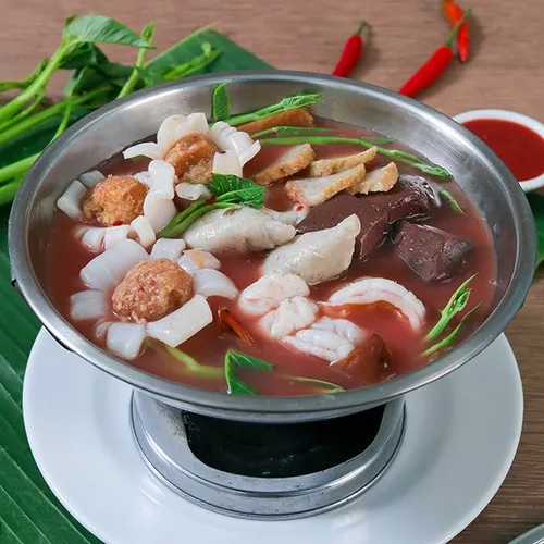 เกาเหลาเย็นตาโฟทะเลหม้อไฟ