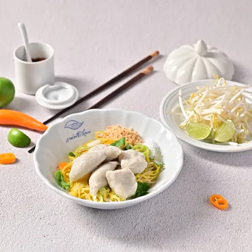 ก๋วยเตี๋ยวลูกชิ้นปลา (น้ำ/แห้ง/ต้มยำ)