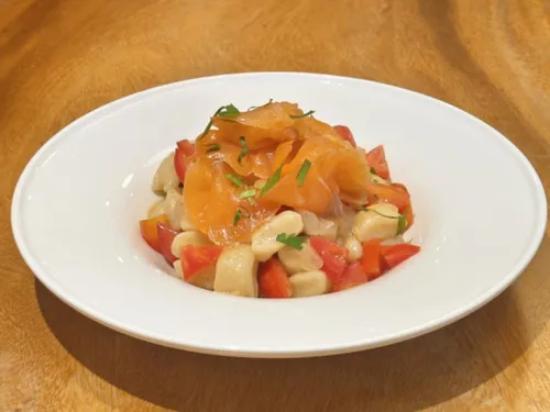 Smoked Salmon and Fresh Tomato Pasta