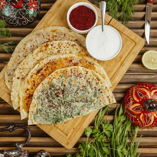 Qutab Spinach & Cheese