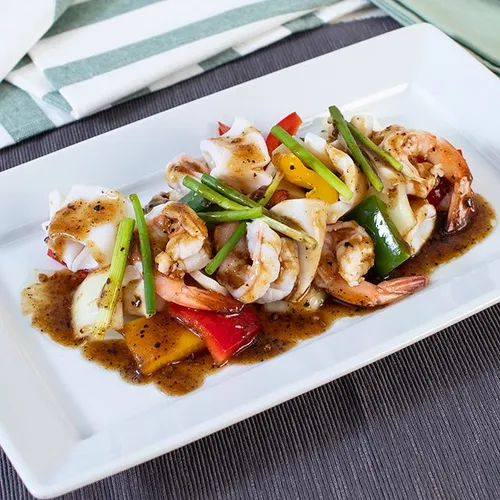 ทะเลผัดพริกไทยดำ