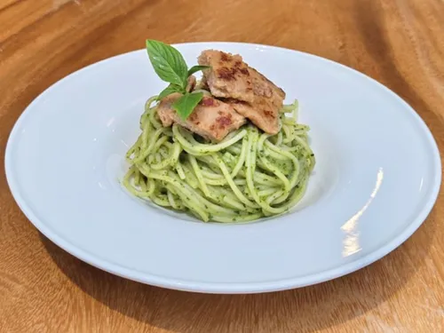 Vegan Sausage and Pesto Sauce Pasta