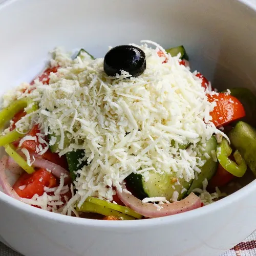 Shopska (Macedonian Salad)