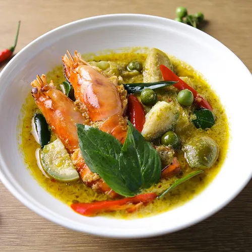 แกงเขียวหวานกุ้งแม่น้ำ