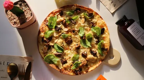 Truffle Flatbread Pizza 8"