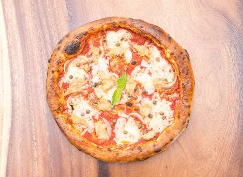 Vegan Tuna, Onion and Capers Pizza