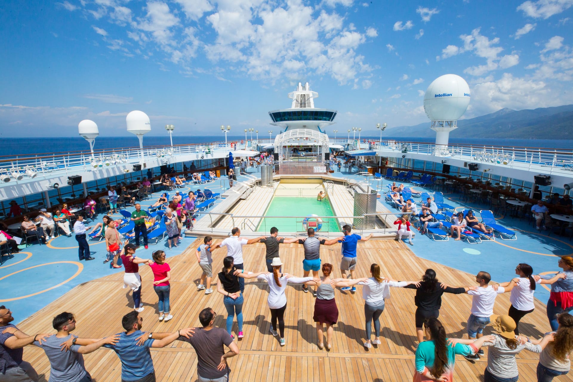 Zorbas dances on board