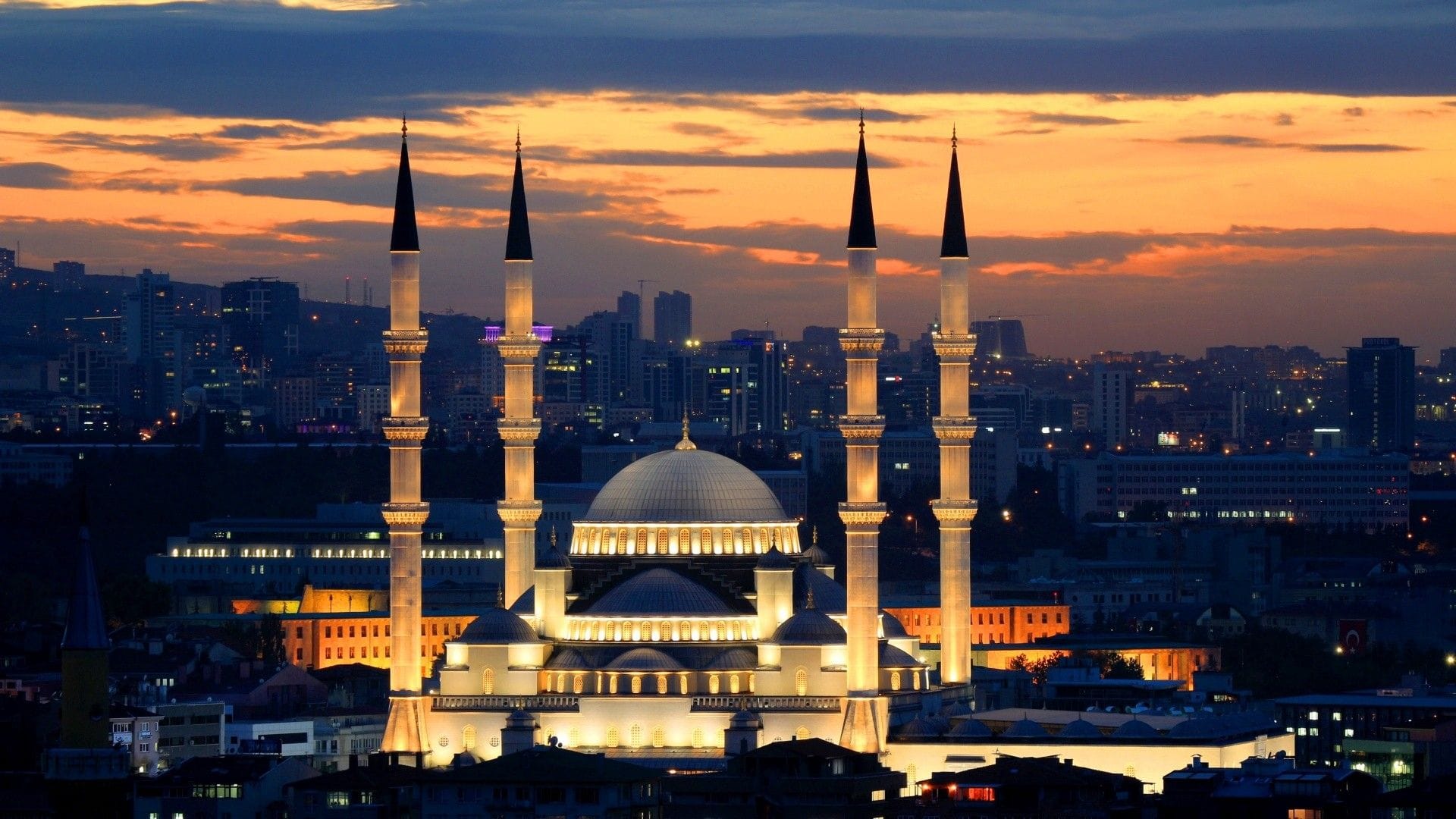Mezquita de Kocatepe en Ankara