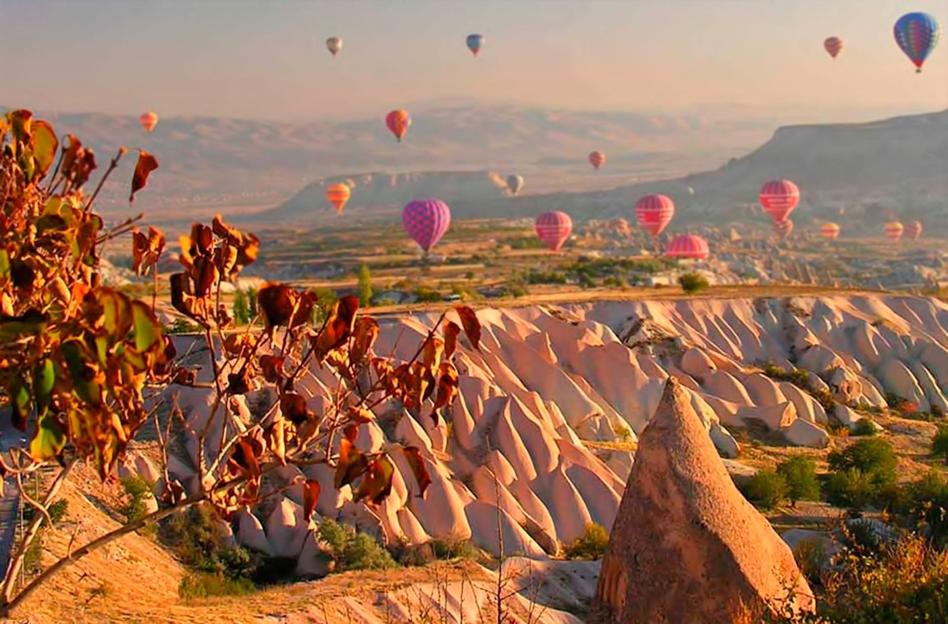 Bello amanecer en Capadocia