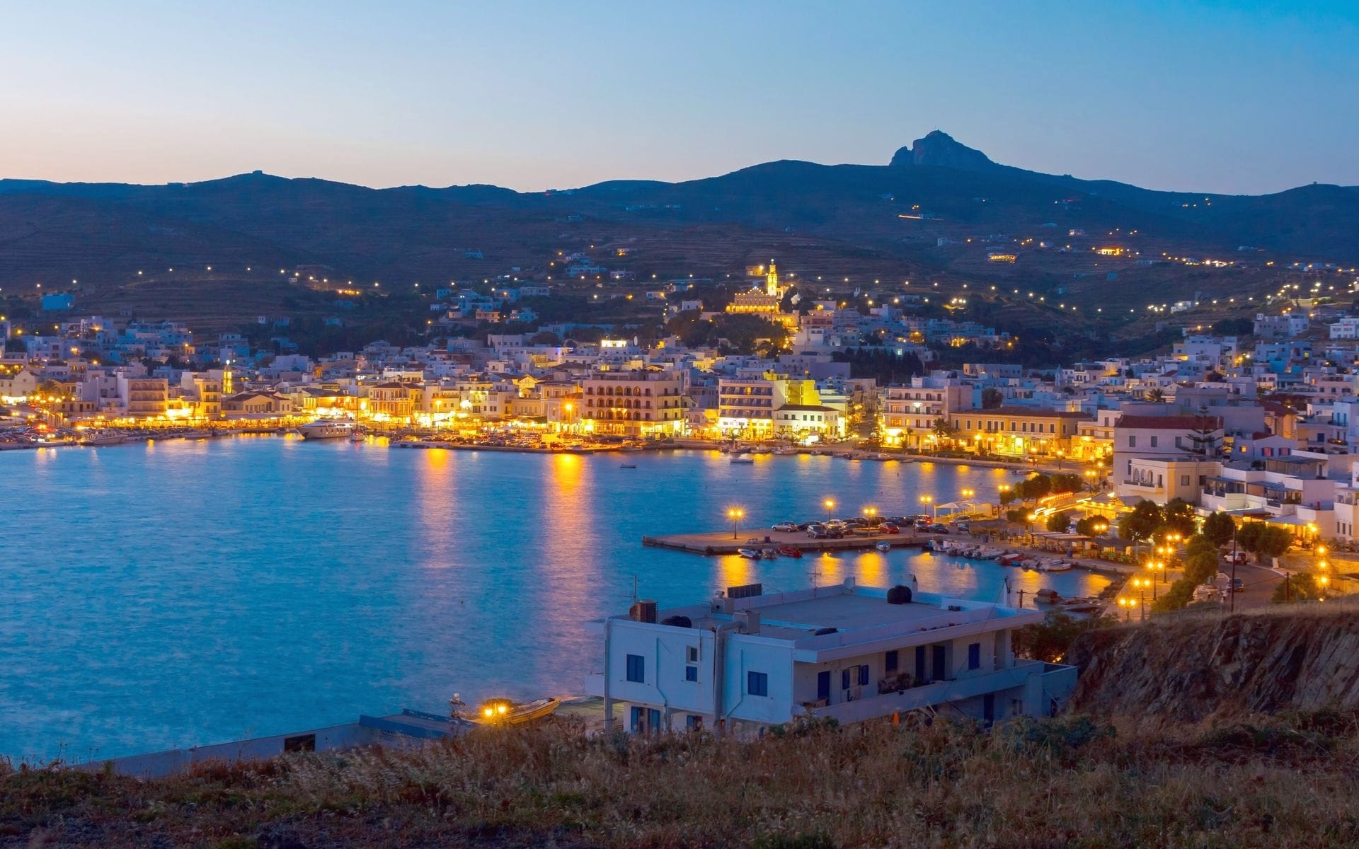 Tinos por la tarde