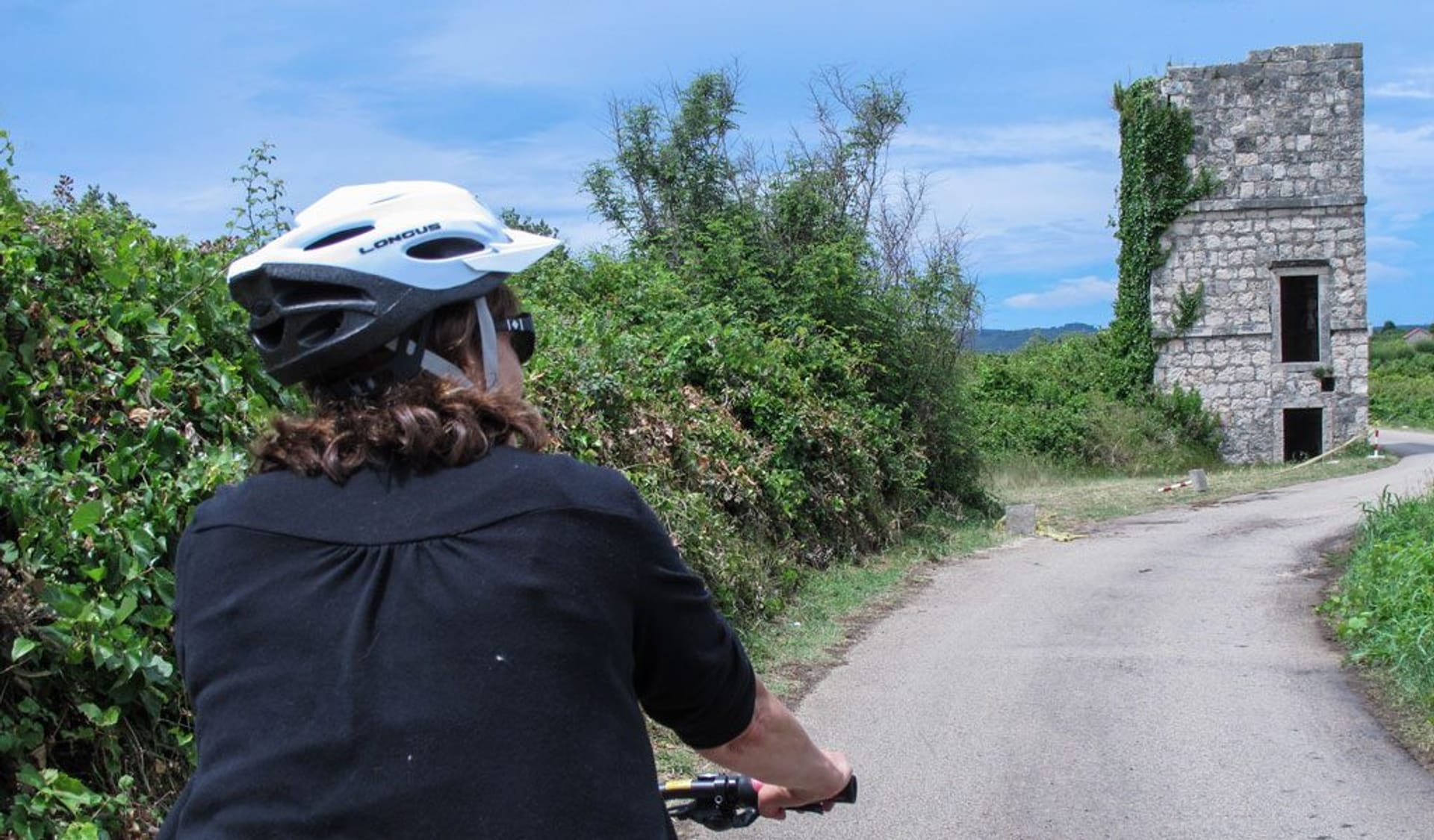 AVENTURA EN BICICLETA EN KORCULA