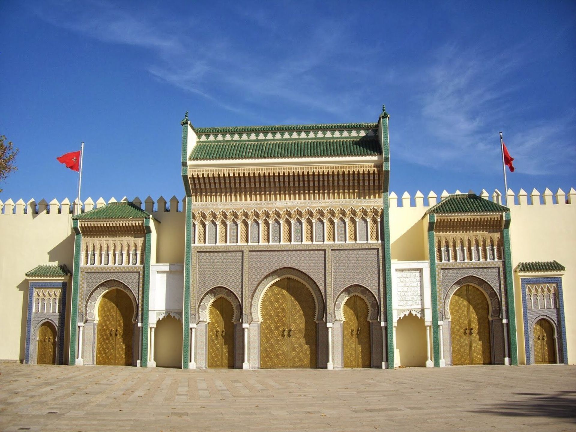 FEZ IMPRESCINDIBLE