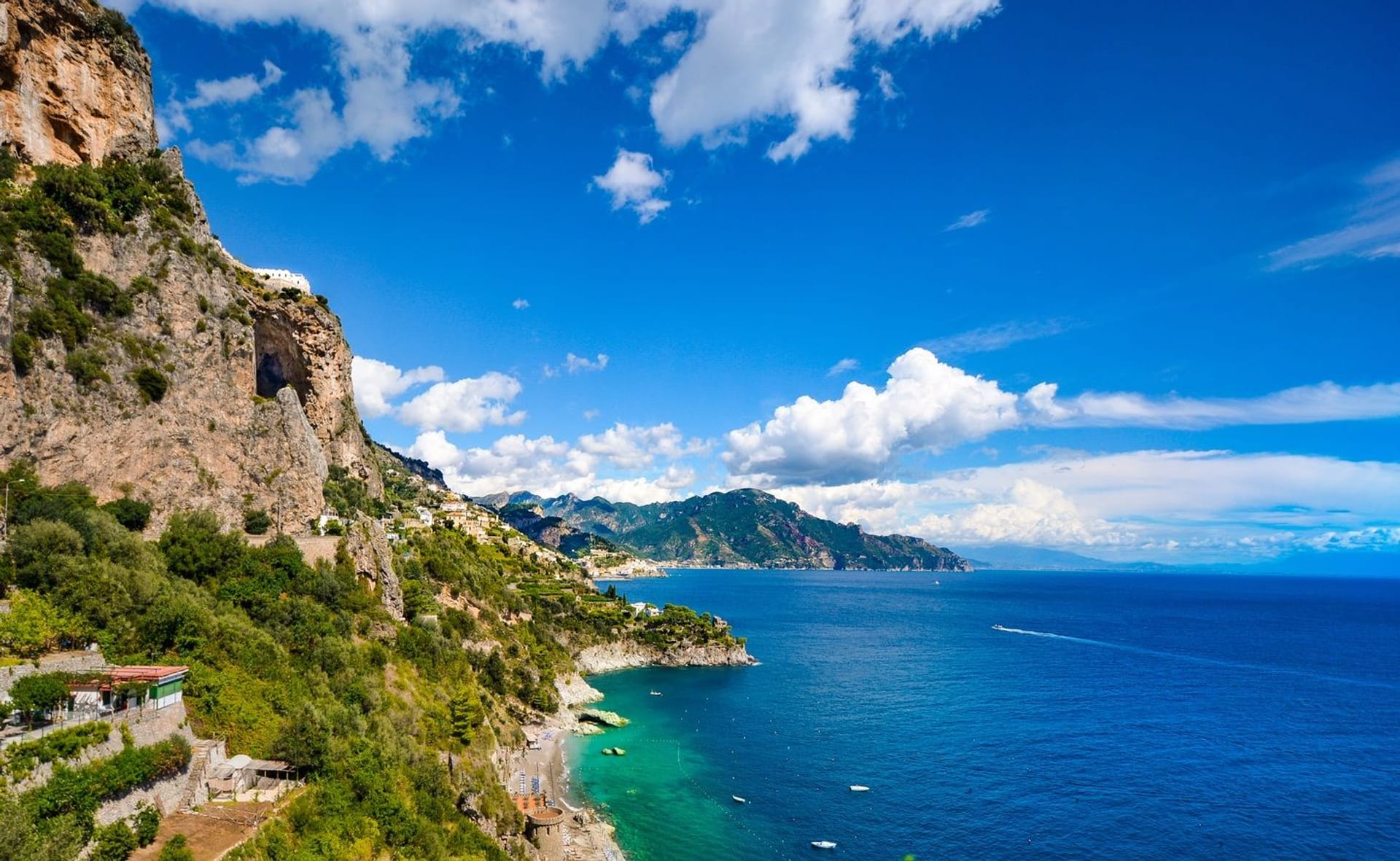COSTA AMALFITANA Y POMPEYA DESDE NÁPOLES