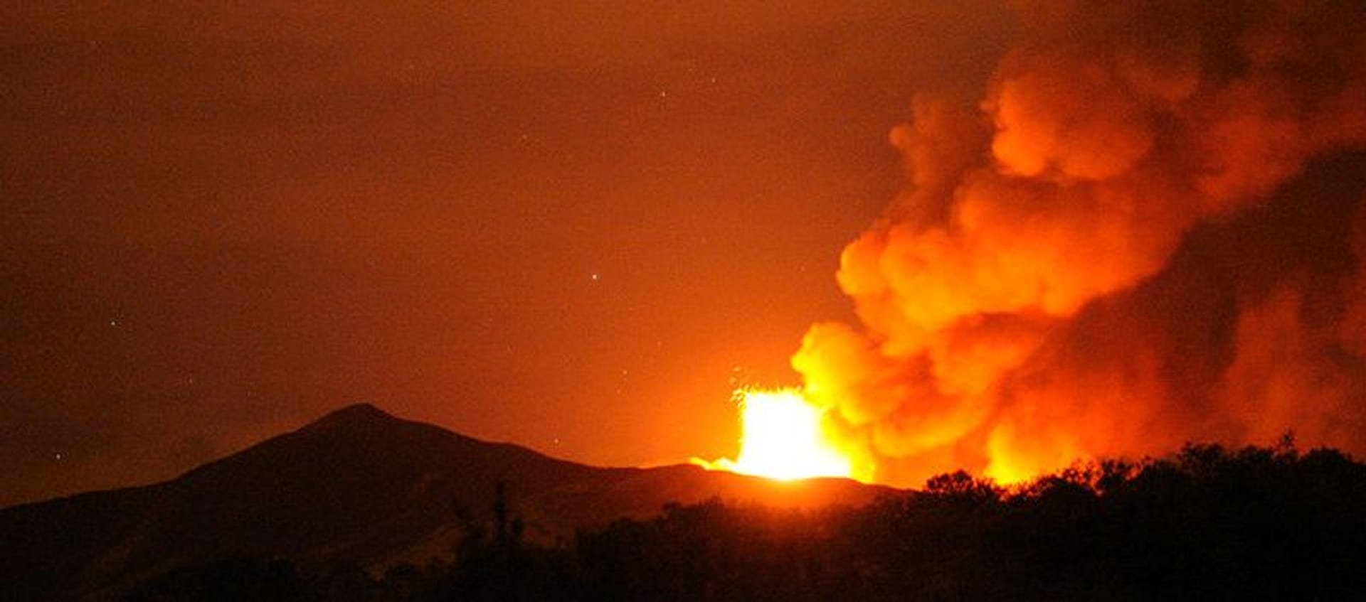 ETNA AL ATARDECER
