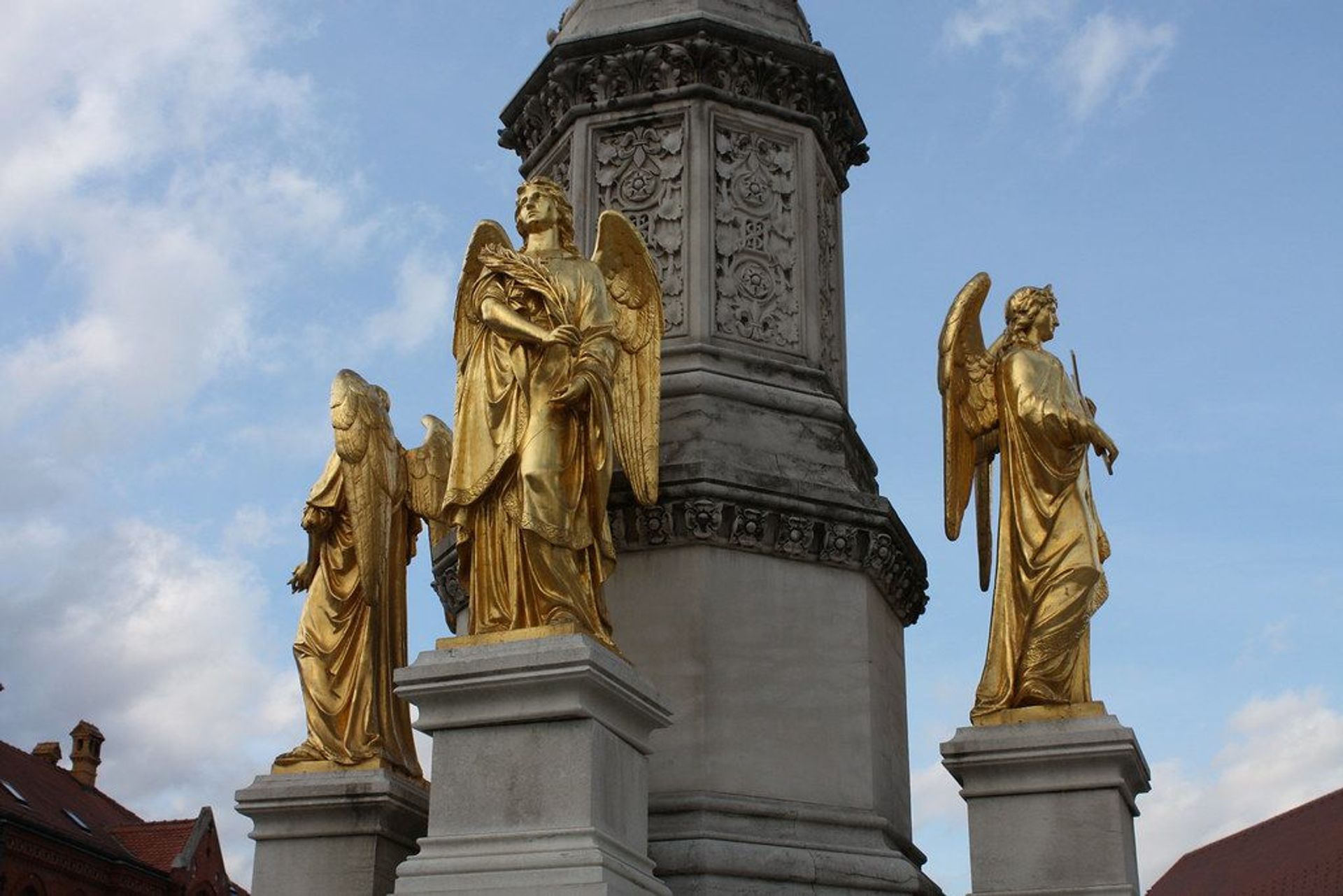 ZAGREB MONUMENTAL
