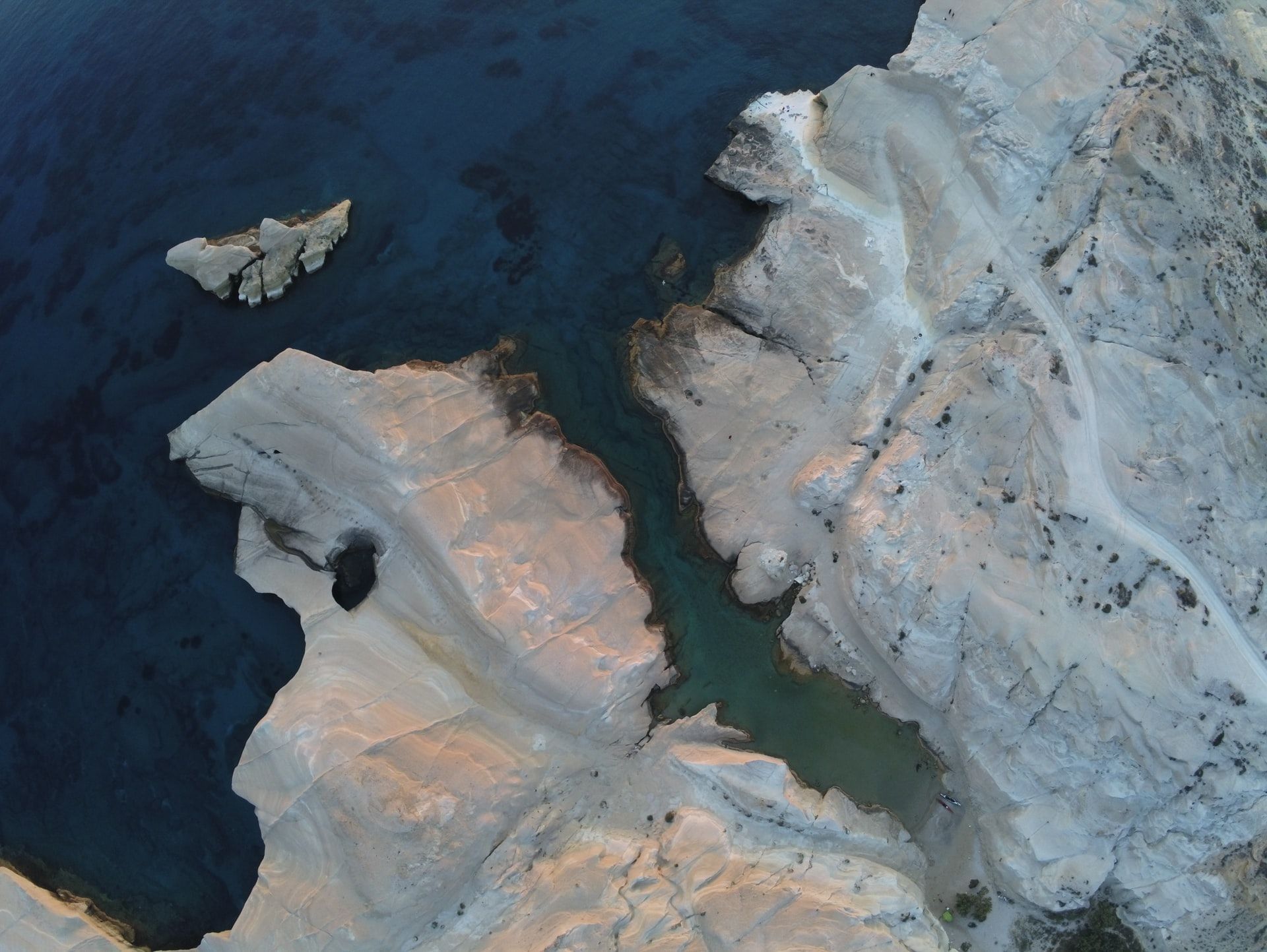 Sarakiniko - Milos