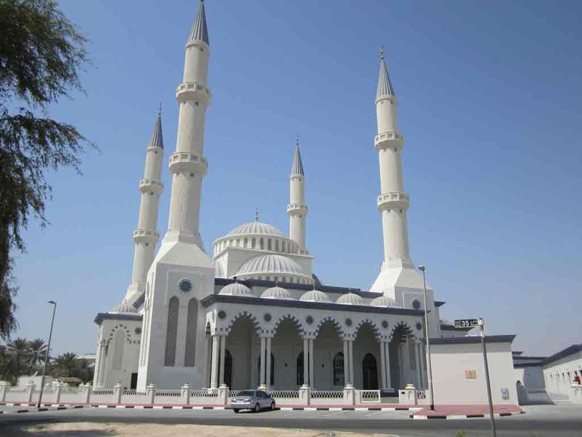 DUBAI WITH BLUE MOSQUE VISIT