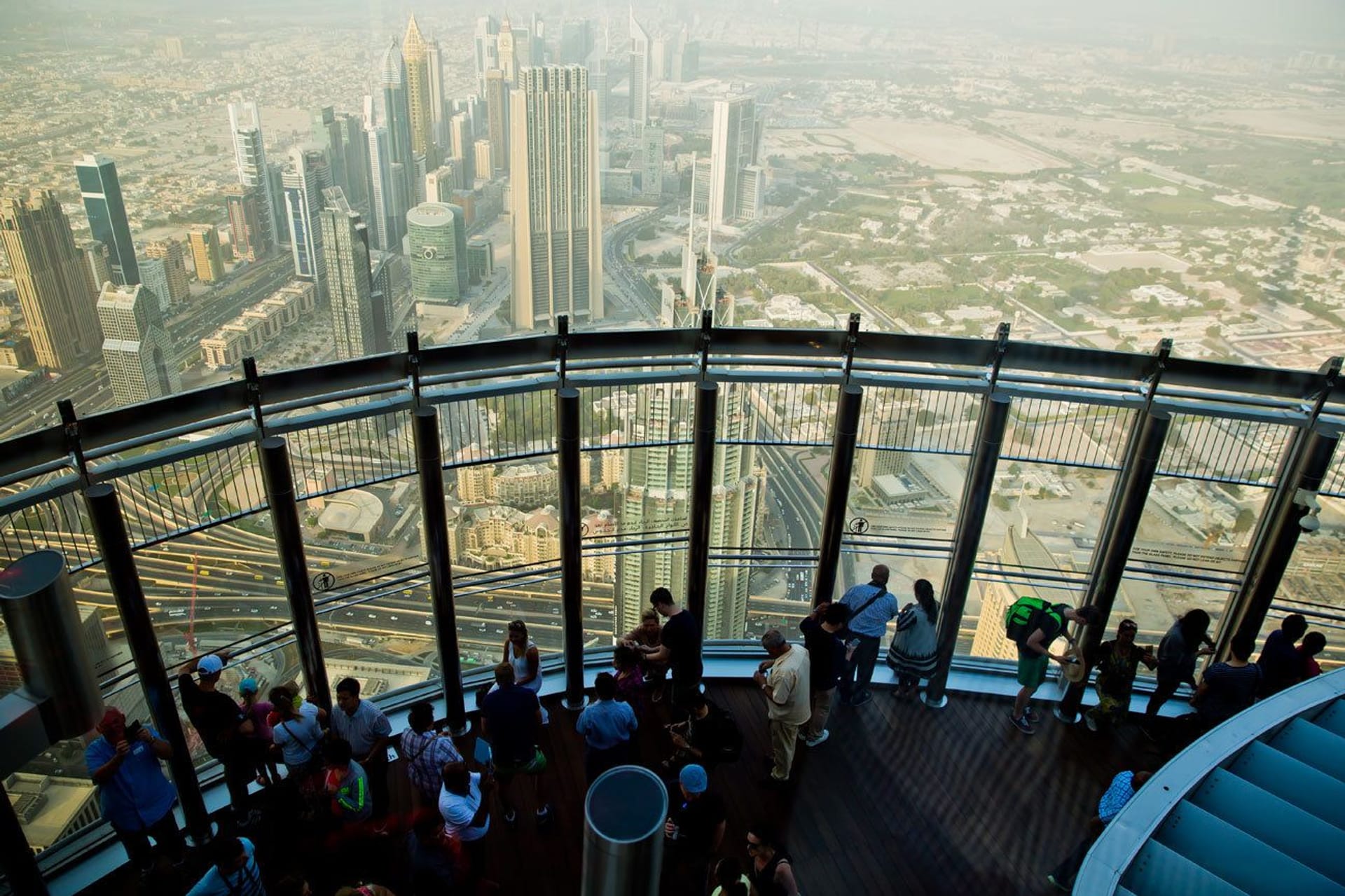 DUBAI ESENCIAL Y EL BURJ KHALIFA