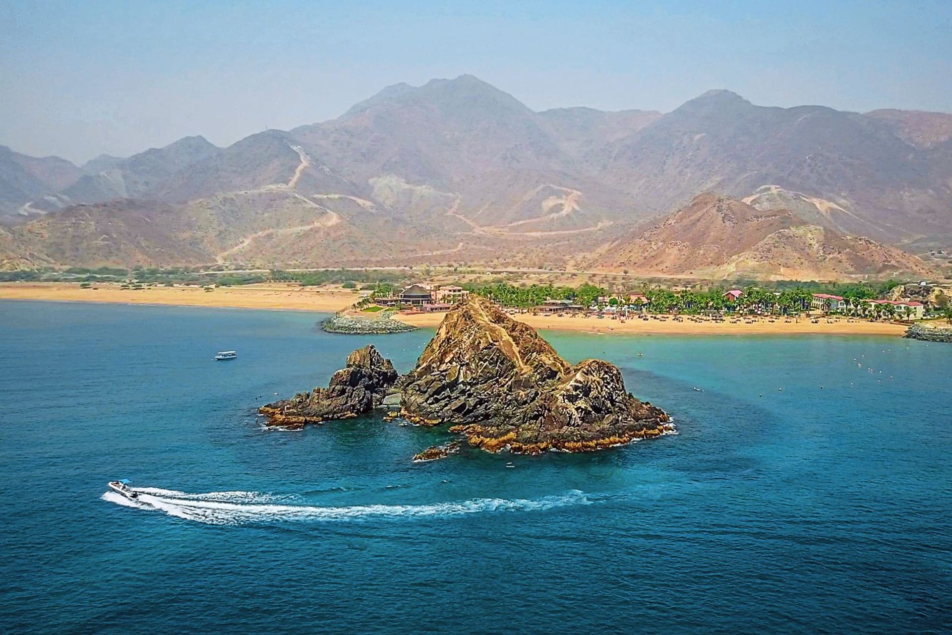 Vista Aérea Playa Fujairah