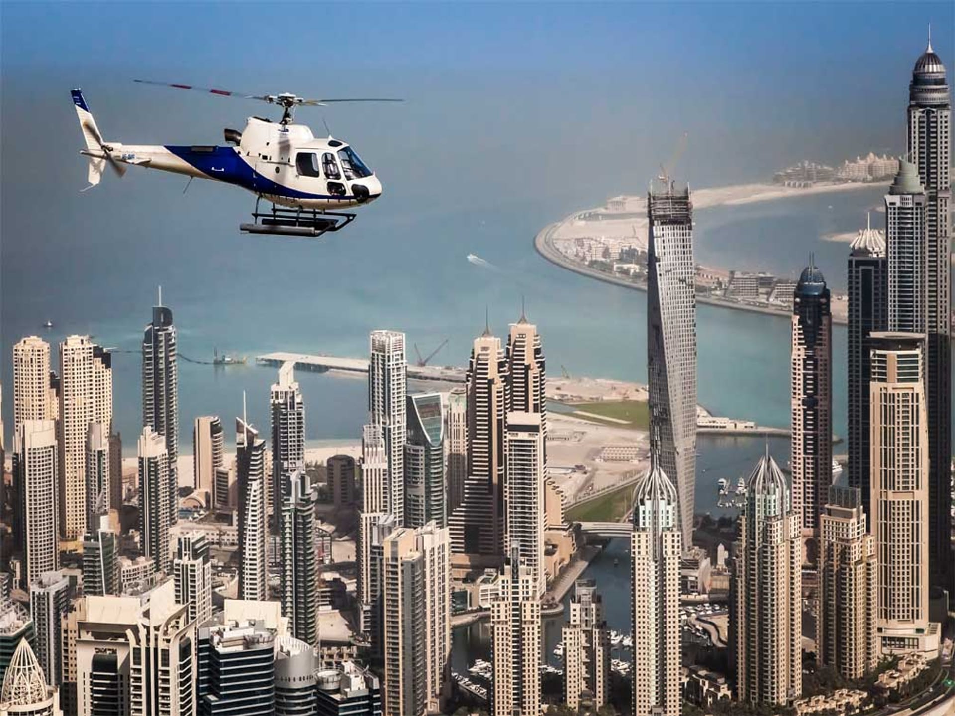 EMIRATOS MAGNÍFICOS
