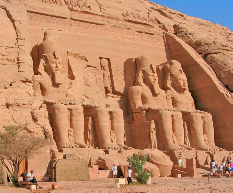 ASUÁN Y ABU SIMBEL