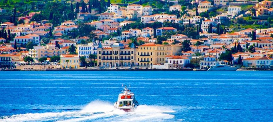 VISITING SPETSES FROM ATHENS