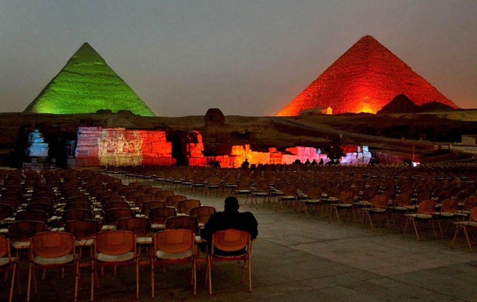 CAIRO - SHOW DE LUZ Y SONIDO EN PIRÁMIDES DE GIZA