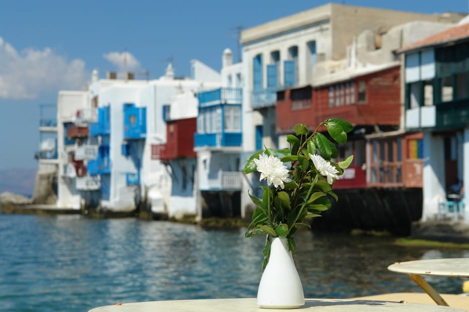FROM MYKONOS TO ATHENS - THE RETURN
