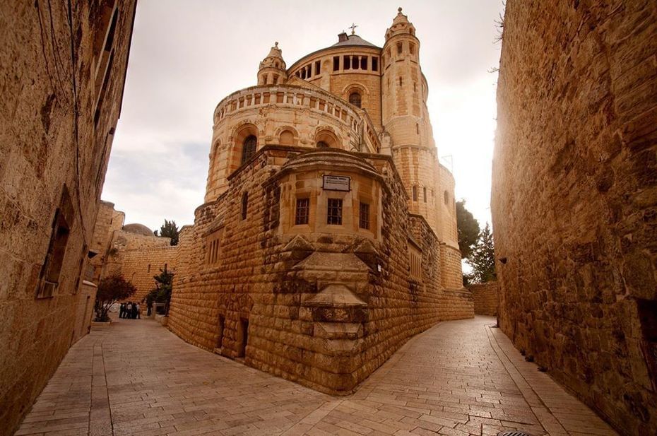 CIUDAD AMURALLADA & BELÉN
